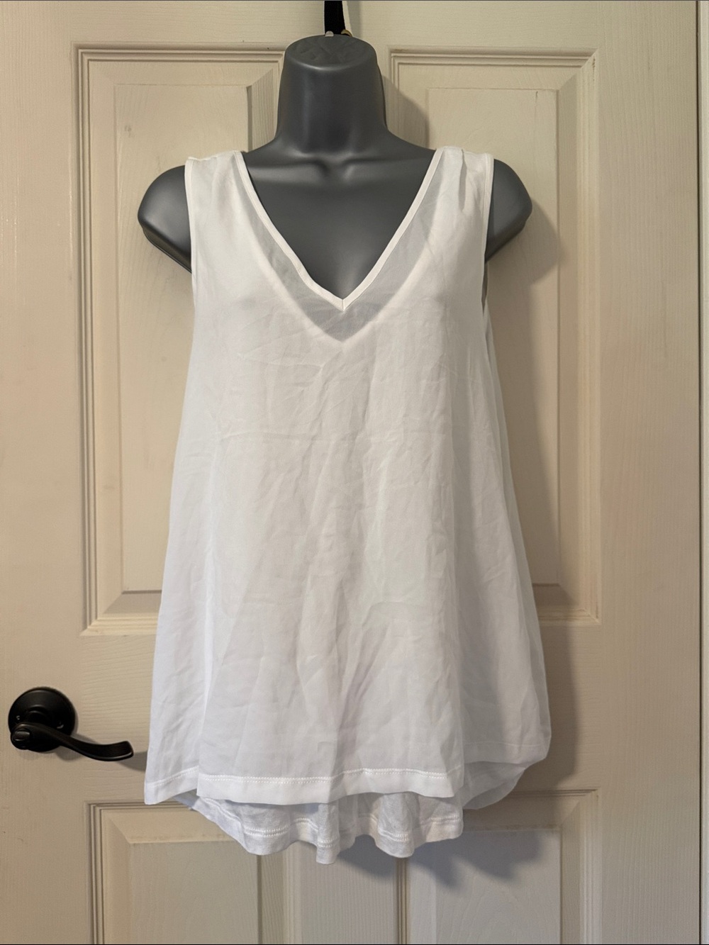 Banana Republic White V-Neck Layered Tank Top